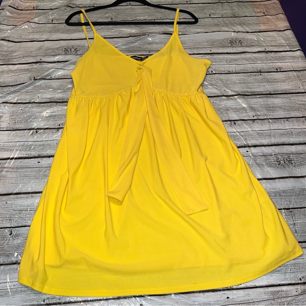 Boohoo Summer Dress 🌞👗
